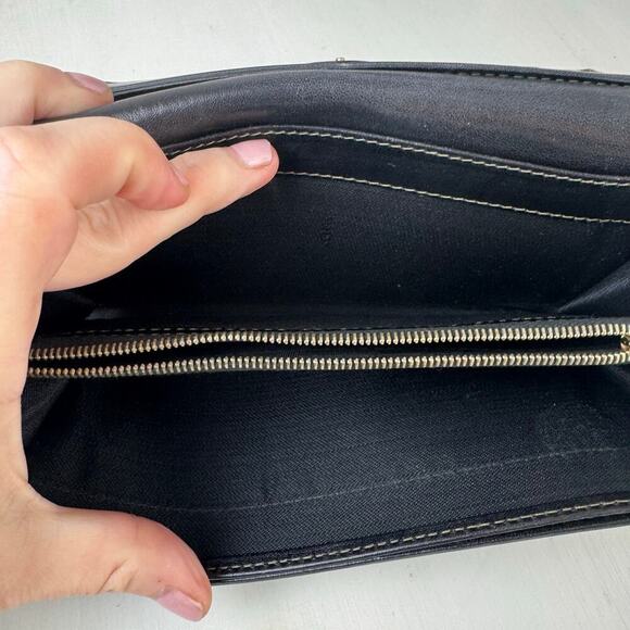 Fendi Pquin Continental Wallet Snap - Picture 4 of 7